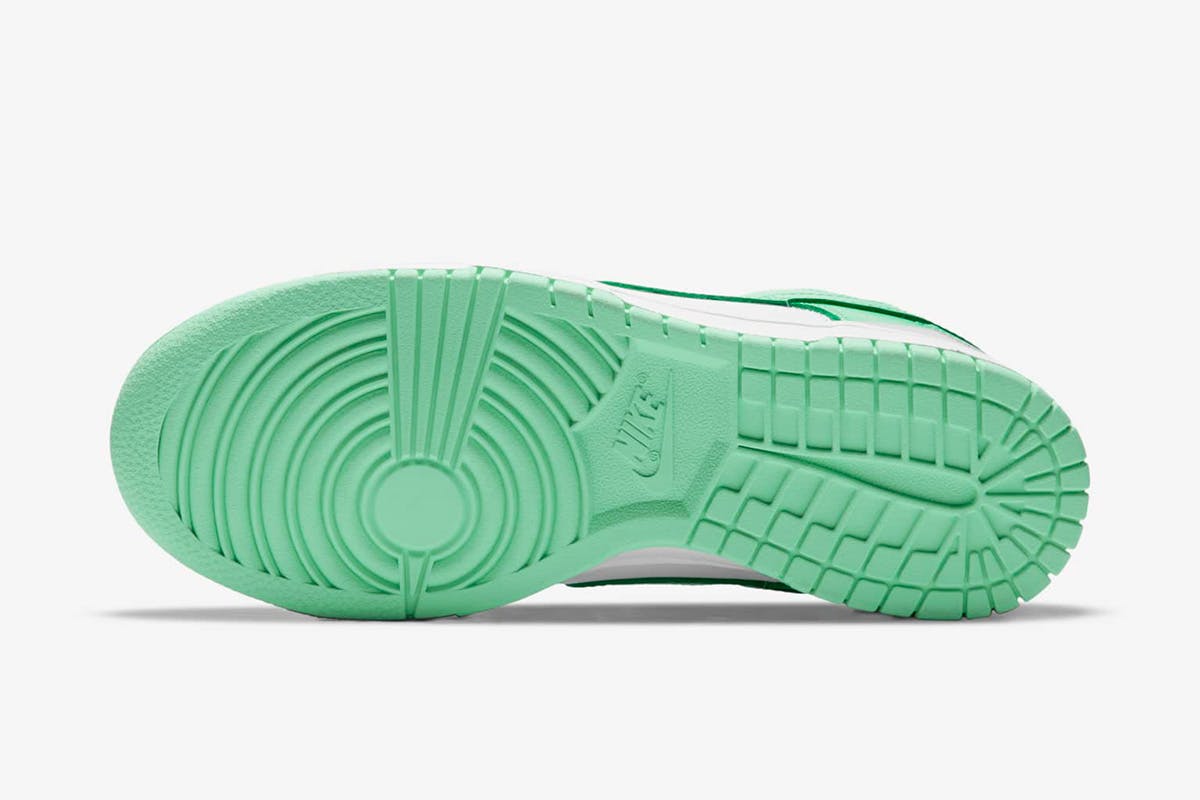 dunk green glow release